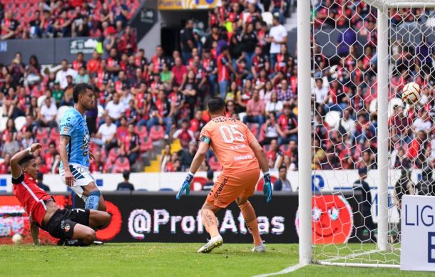 Atlas golea al Pachuca 4-1 y sigue firme rumbo a la fase final