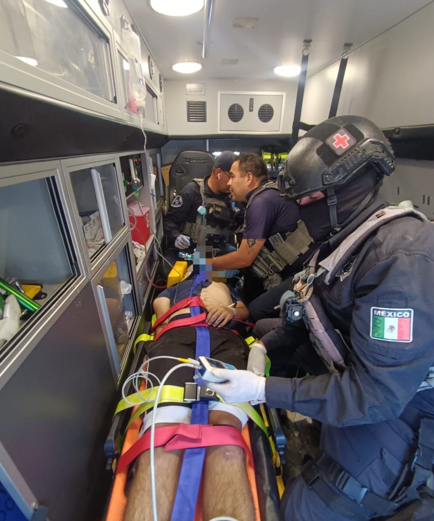 La Unidad Médica Táctica de la Policía Estatal preservar vida de motociclista que sufriera accidente en Tepic