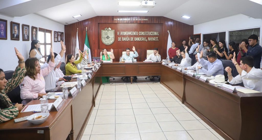 Cabildo celebra Décimo Séptima Sesión Ordinaria con importantes acuerdos y designación de nuevos directores