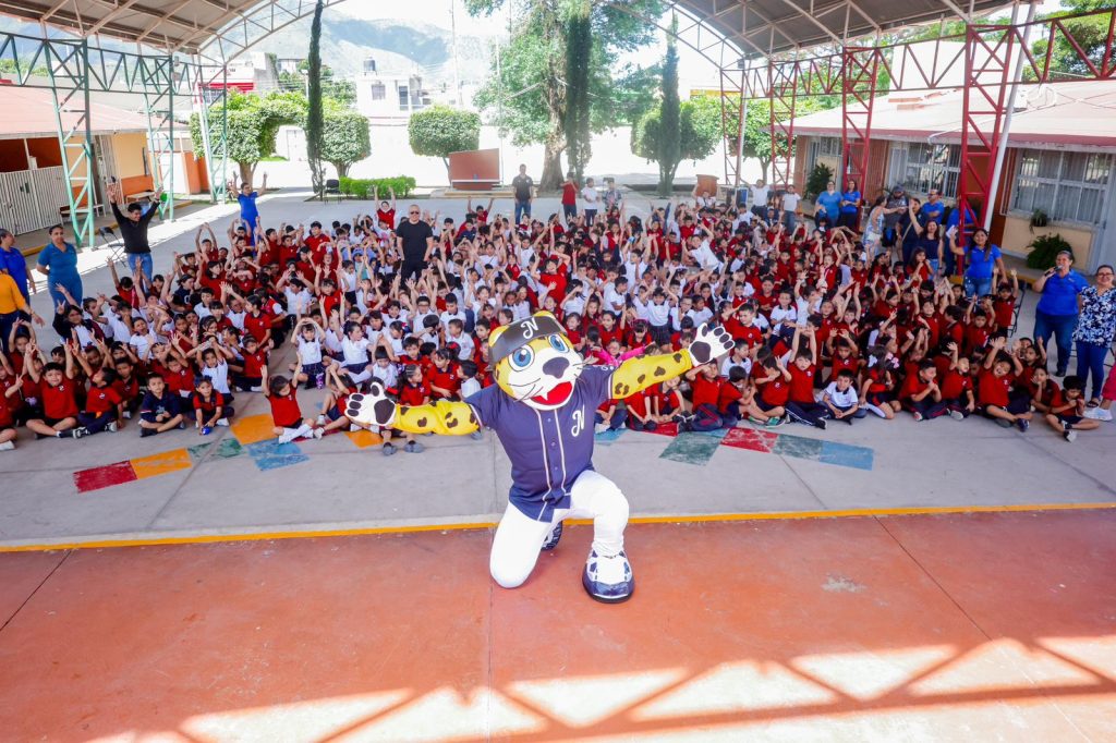 BÉISBOL EN TU ESCUELA EN LA 2 DE AGOSTO