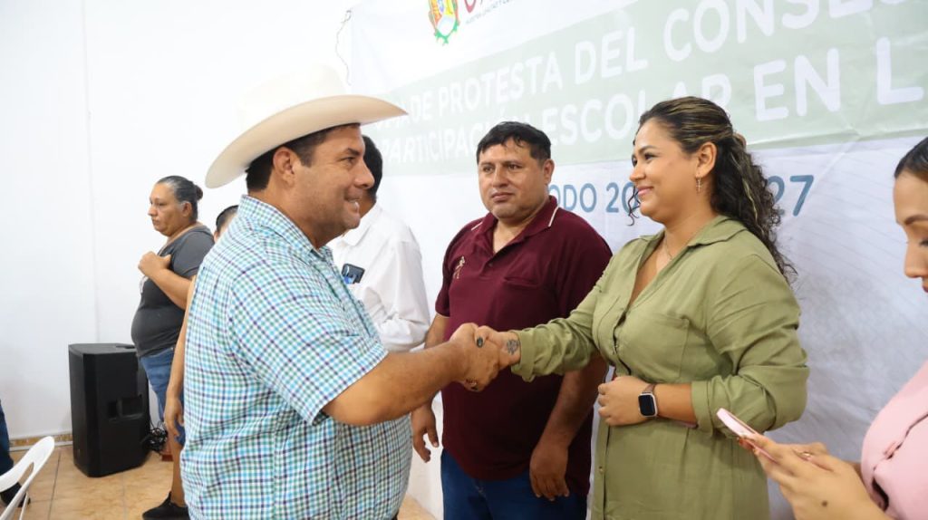 INSTALAN Y RINDEN PROTESTA INTEGRANTES DEL CONSEJO MUNICIPAL DE PARTICIPACIÓN ESCOLAR EN ROSAMORADA