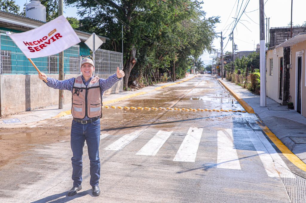 Héctor Santana llama a predicar con el ejemplo en Bahía de Banderas