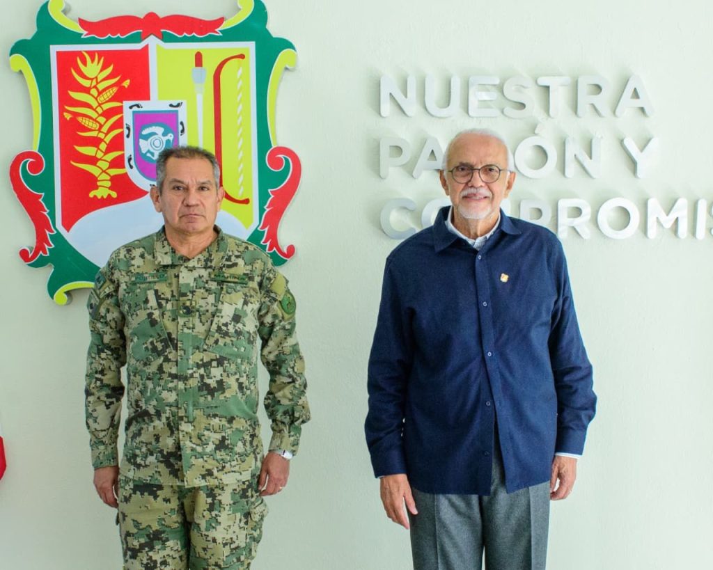 Gobernador encabeza Mesa Estatal de Seguridad y da bienvenida a nuevo comandante naval