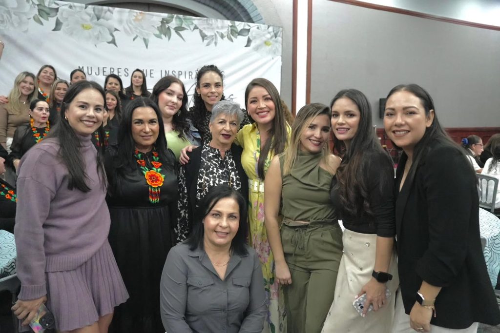 Más de 700 mujeres se reúnen en Nayarit para impulsar liderazgo y bienestar social