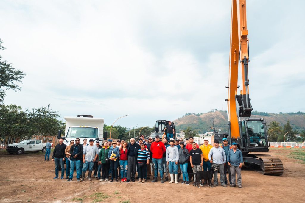 GOBIERNO DE NAYARIT FORTALECE INFRAESTRUCTURA CON NUEVA MAQUINARIA