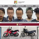 OPERATIVO PERMITE LA DETENCIÓN DE CINCO PERSONAS Y EL ASEGURAMIENTO DE NARCÓTICOS Y UNA MOTOCICLETA CON REPORTE DE ROBO