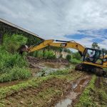 Avanza desazolve de canal pluvial en San Cayetano para reducir riesgos de inundación