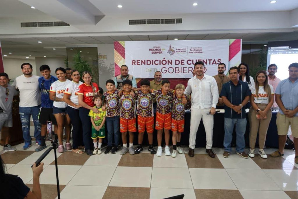 Seguridad, deporte, bienestar social y obra pública, ejes de la Rendición de Cuentas de Israel Santillán