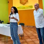 PAOLA VARGAS PARTICIPA EN REUNIÓN VECINAL EN CIUDAD DEL VALLE