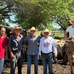 Héctor Santana mantiene acciones de respaldo al sector ganadero de Bahía de Banderas