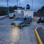 ASEGURAN EN LA AUTOPISTA SAN BLAS-TEPIC A HOMBRE Y RECUPERAN CAMIONETA ROBADA